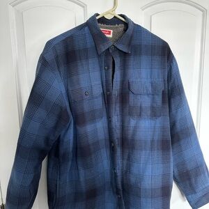 Wrangler Sherpa Lined Blue Flannel Heavyweight Shirt Jacket